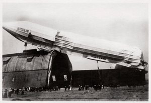 Crashed Zeppelin LZ 8 Deutschland II ، دوسلدورف ، ألمانيا ، 1911 1933 بواسطة غير معروف