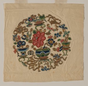 قطع زخرفة تطريز ، الصين ، أسرة تشينغ 1644-1911 ، القرن التاسع عشر. بواسطة غير معروف