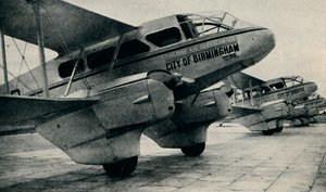 طائرة De Havilland DH89 المستخدمة في بعض طرق الخدمة الجوية للسكك الحديدية ، c1934 c1937 بواسطة غير معروف