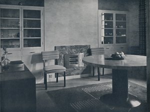 غرفة طعام لمنزل في قرية هاي جيت ، لندن ، 1936 بواسطة غير معروف