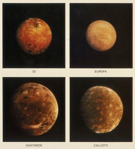 أربعة أقمار لكوكب المشتري. Io ، Europa ، Ganymede and Callisto ، 1979 بواسطة غير معروف