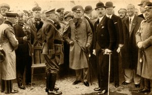 فرانز فون بابن وكيرت فون شلايشر ، 1932 ، 1933. بواسطة غير معروف