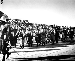 القوات الفرنسية ، Tientsin ، الصين ، 1900 بواسطة غير معروف