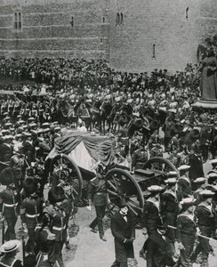 موكب جنازة الملك إدوارد السابع ، وندسور ، 20 مايو 1910. بواسطة غير معروف