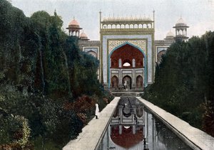 بوابة تاج محل ، أغرا ، ولاية أوتار براديش ، الهند ، c1890 بواسطة غير معروف