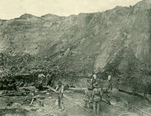 عمال مناجم الذهب بالقرب من Beechworth ، 1901. بواسطة غير معروف