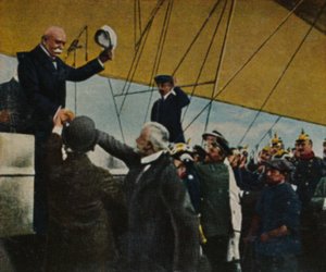 الكونت فون زيبلين 1838-1917 ، 1934. بواسطة غير معروف