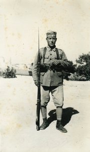 جندي يوناني ، كريت ، اليونان ، 1941 بواسطة غير معروف