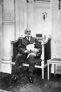 جاك دوسيه ، مصمم أزياء فرنسي ، 1927 بواسطة غير معروف