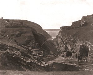 قلعة الملك آرثر ، تينتاجيل ، كورنوال ، 1894. بواسطة غير معروف