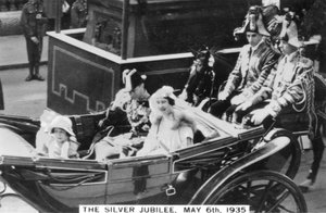 الملك جورج ضد اليوبيل الفضي ، لندن ، 6 مايو 1935 بواسطة غير معروف