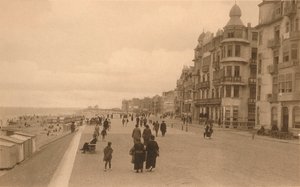 لا ديج ، The Promenade ، c1900. بواسطة غير معروف
