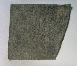لامبا مع طائر الفينيق وسط الكروم المتموجة ، أواخر 1200 - 1300. بواسطة غير معروف