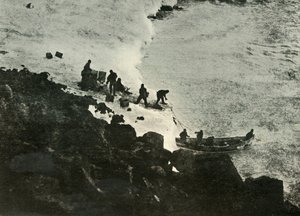 مخازن الهبوط من القارب في مكان الهبوط الأول ، c1908 ، 1909 بواسطة غير معروف