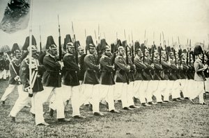 جحافل لورد الحرب ، 1919. بواسطة غير معروف