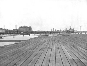 Levee and Steamboat Landing ، نيو أورلينز ، لويزيانا ، الولايات المتحدة الأمريكية ، c1900. بواسطة غير معروف