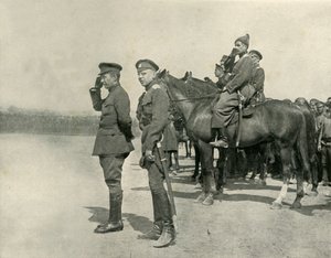 م.كيرينسكي تحية القوات ، يوليو 1917 ، 1919. بواسطة غير معروف