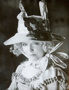 ماريا بابانوفا ، ممثلة روسية ، 1923 بواسطة غير معروف