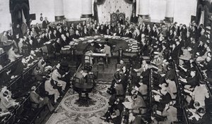 اجتماع SDN أو عصبة الأمم بتاريخ 10/06/1929 في قصر مجلس الشيوخ في مدريد ، إسبانيا. بواسطة غير معروف