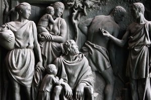 Milan Duomo gate sculpture, Milan, Italie بواسطة غير معروف