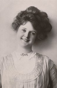 ملكة جمال بيلي بورك ، 1884-1970 ، c1930. بواسطة غير معروف