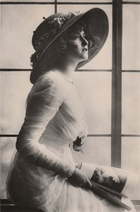 ملكة جمال غابرييل راي ، 1883-1973 ، c1930. بواسطة غير معروف