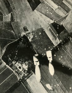 المزيد من القنابل البريطانية على مطار العدو ، 1939-1940 ، 1941. بواسطة غير معروف