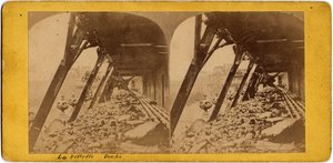 بلدية باريس (1871): منظر لأرصفة فيليت. تصوير مجهول. اطبع على الورق المقوى. خافت. 17x6 سم بواسطة غير معروف