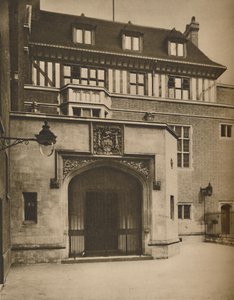 القاعة الجديدة للشركة القديمة لمتاجر الحديد في Aldersgate ، c1935. بواسطة غير معروف