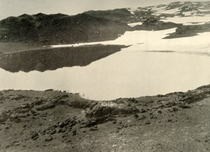 المياه المفتوحة في جرين ليك في الصيف ، 1908 ، 1909 بواسطة غير معروف