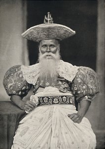 لوحة محلية في كاندي في زي سنغالي القديم ، 1926 بواسطة غير معروف