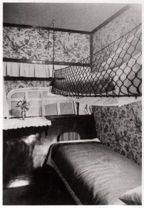 مقصورة الركاب في الليل ، LZ 127 Graf Zeppelin ، 1933 بواسطة غير معروف