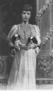 الملكة الكسندرا ، 1901. بواسطة غير معروف