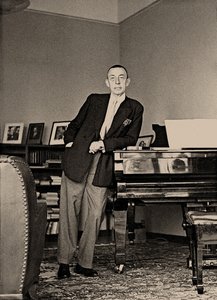 سيرجي رحمانينوف في فيلا سينار ، 1939. بواسطة غير معروف
