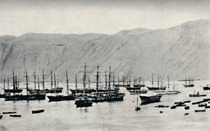 سفينة تنتظر شحنات النترات في إكيكي ، 1911 بواسطة غير معروف
