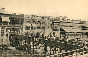 منظر جانبي لجسر وايتلي ، البصرة ، c1918-c1939. بواسطة غير معروف