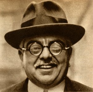 السير سلطان محمد شاه ، الآغا خان الثالث ، 1930 ، 1933. بواسطة غير معروف