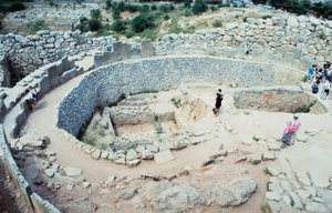 موقع التحصينات الميسينية ، اليونان ، c1600-1100 ق بواسطة غير معروف