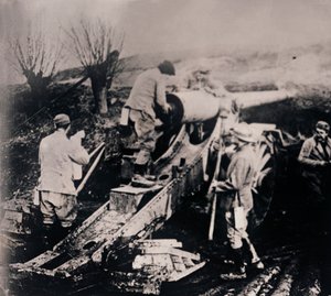جنود بالمدفعية الثقيلة ، c1914-c1918 بواسطة غير معروف