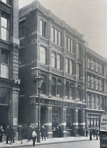 واجهة شارع سانت برايد ، 1917 بواسطة غير معروف