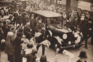 رحلة مفاجئة إلى Hoxton ، 1937 بواسطة غير معروف