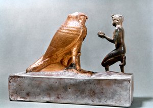 طهارقة أمام صقر هيمن ، مصري قديم ، القرن السابع قبل الميلاد بواسطة غير معروف