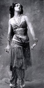 تمارا كارسافينا ، راقصة الباليه الروسية ، 1911 بواسطة غير معروف
