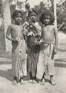 Tamulenkinder ، 1926 بواسطة غير معروف