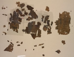 شظايا Taqueté مع الأسود المجنحة في شكل دائري ، 899-1160. بواسطة غير معروف