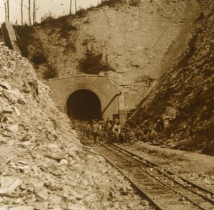 نفق Tavannes ، فردان ، شمال فرنسا ، c1914-c1918 بواسطة غير معروف