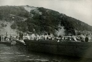 مكان الهبوط الأسترالي في جابا تيبي ، 1919. بواسطة غير معروف