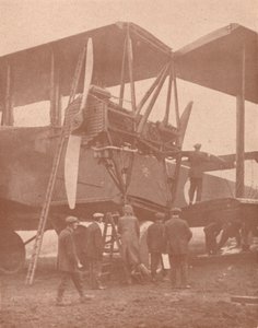 حافلة قنبلة برلين ، c1918 1919 بواسطة غير معروف