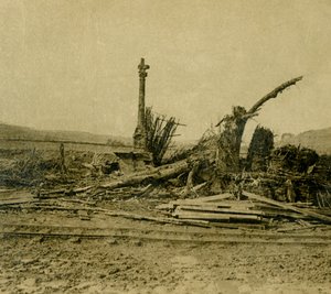 الفرج في Les Éparges ، شمال فرنسا ، c1914-c1918. بواسطة غير معروف