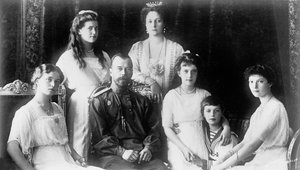 عائلة القيصر نيقولا الثاني من روسيا ، 1910s. بواسطة غير معروف